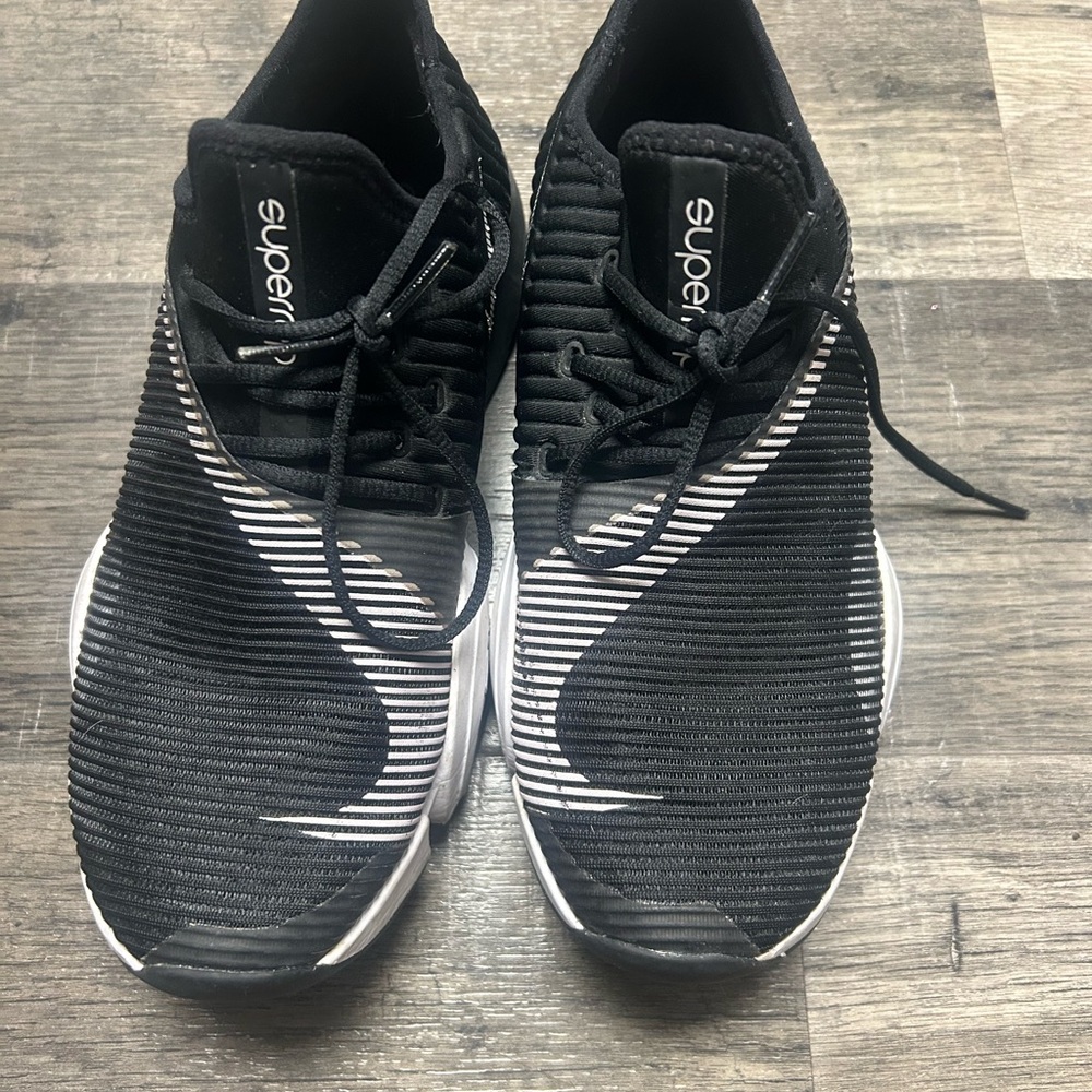 Nike Air Zoom Super Rep 2